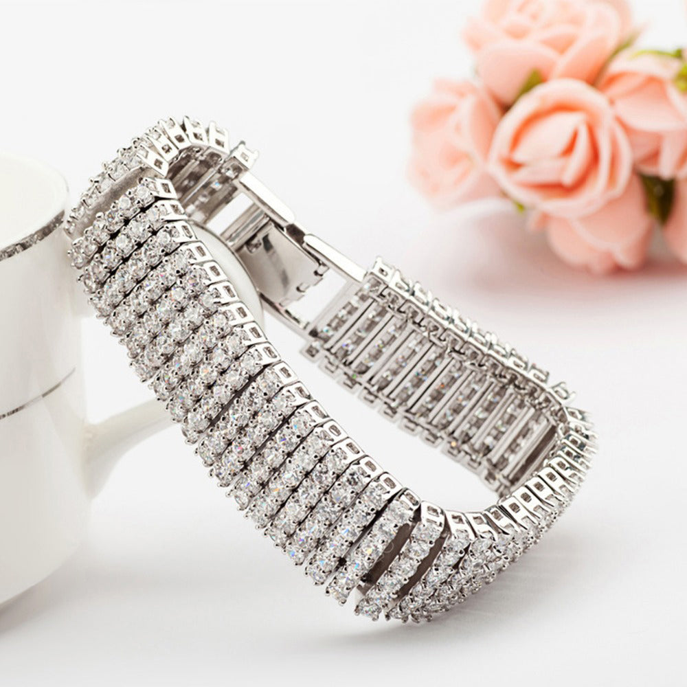 Sparkling Luxury Cubic Zirconia Diamond Cluster Formal Bracelet