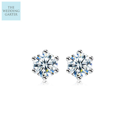 Crown Shaped 0.75 CT Zirconia Diamond Stud Earrings