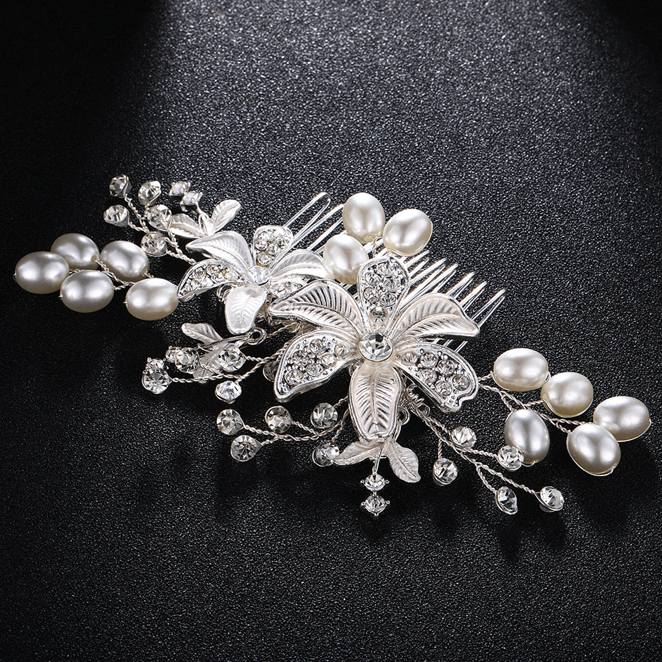 Charming Pearl & Crystal Floral Bridal Headpiece