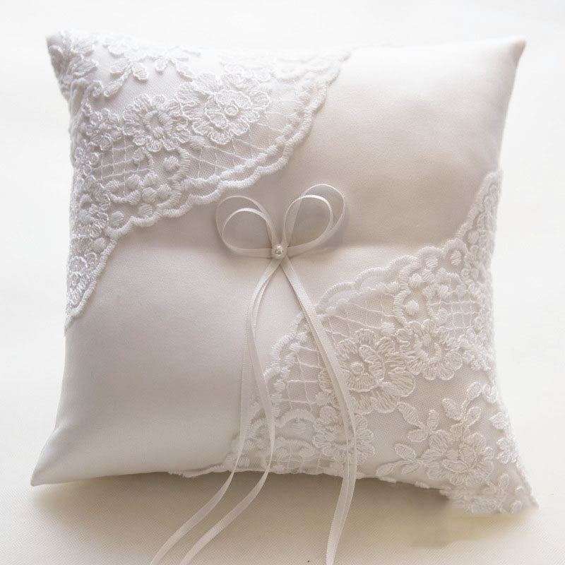 Romantic Ivory Satin & Lace Ring Bearer Cushion Wedding Accessories