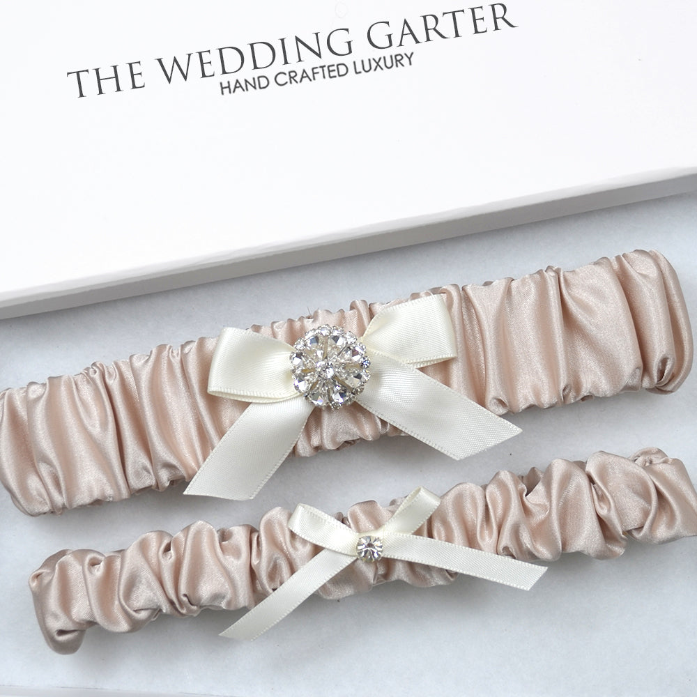 dusty pink wedding garter set