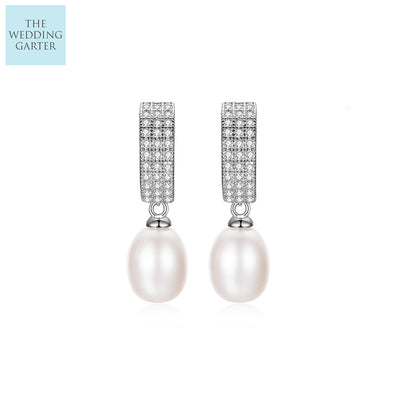 Stylish Sterling Silver & Freshwater Pearl Drop Earrings