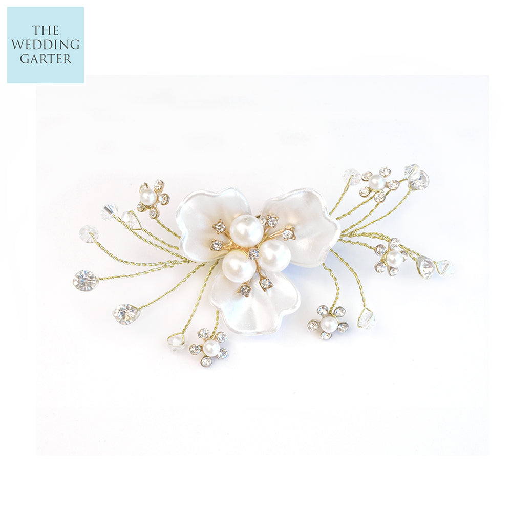 Pearl & Rhinestone Hair Flowers For Bridal Hair Accessories